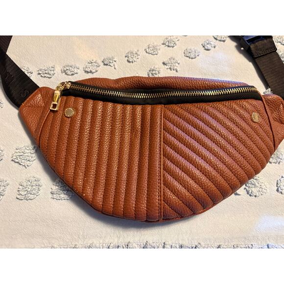 Steve Madden Fanny Pack main image 4